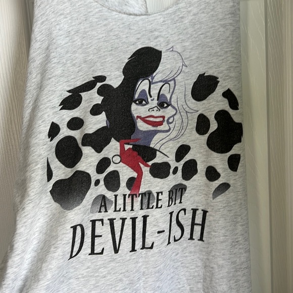 Disney Tank Top, cruella deville themed - Picture 2 of 3